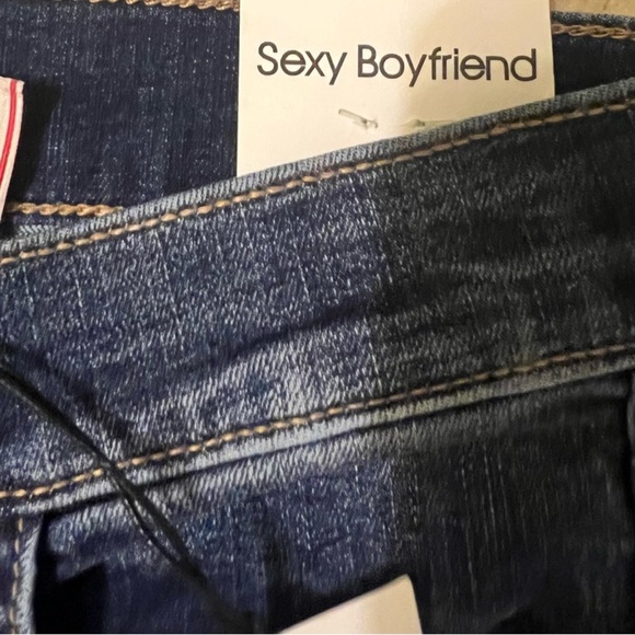 Sneak Peek Boyfriend Jeans | Distressed Dark Wash | Size 1 - Picture 6 of 8